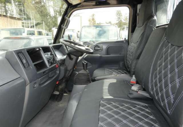 Nissan Atlas