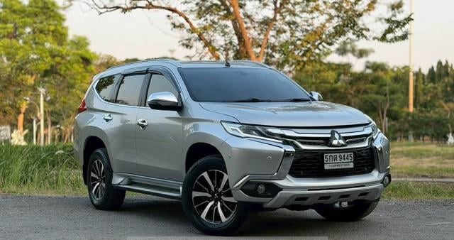 Mitsubishi PAJERO SUV 5DOORS