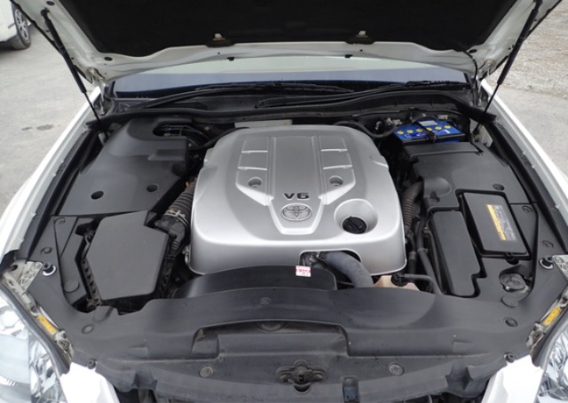 Toyota Crown Athlete Series