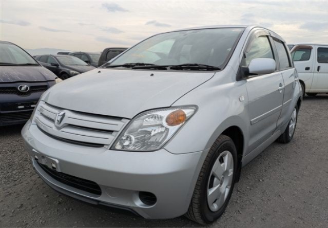 Toyota IST