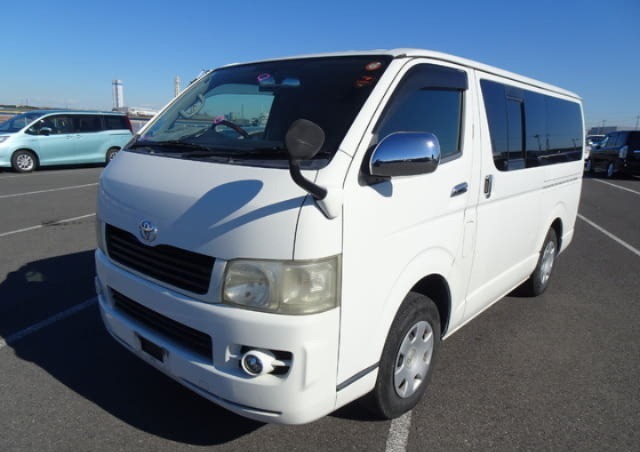 Toyota REGIUSACE VAN