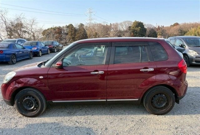 MAZDA VERISA