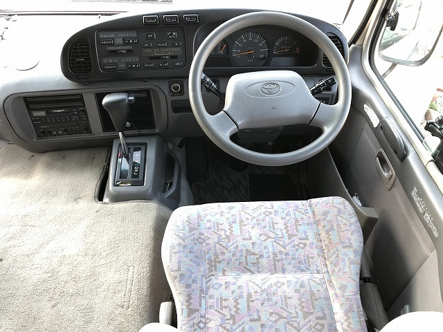 Toyota COASTER