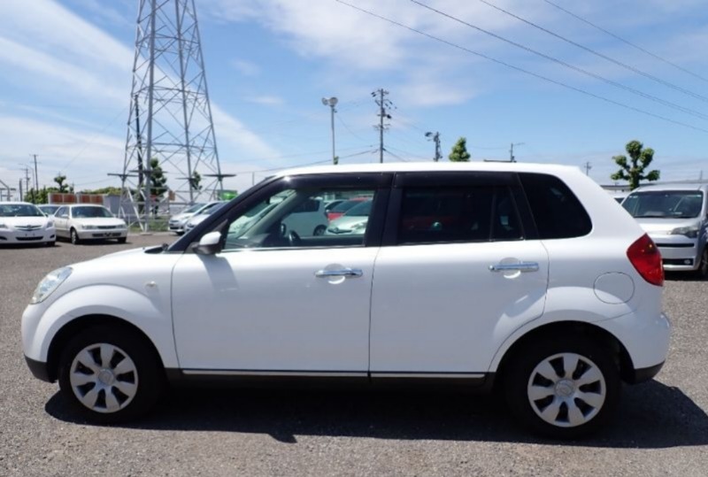 MAZDA VERISA
