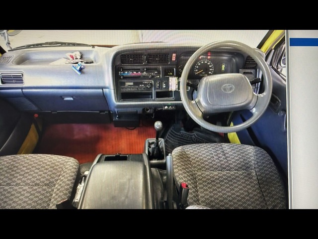 Toyota HIACE 5L ENGINE